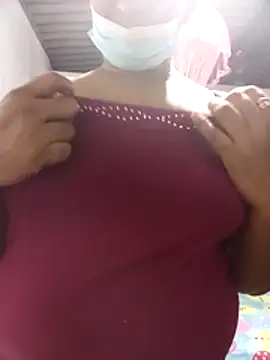 Snapshot of HarshiStar7 chatting on November 30, 2025, 9:35 am HarshiStar7 online show from November 30, 2025, 9:35 am