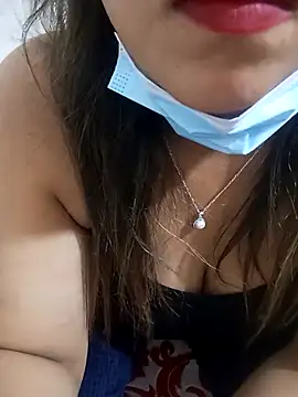 FATIFATIMOROC online show from March 8, 2026, 1:03 am