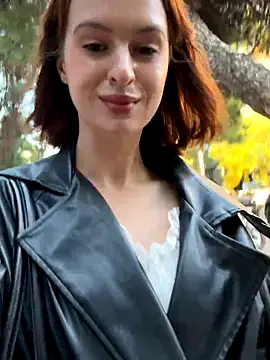 ManhattanAffair online show from October 31, 2025, 1:23 pm