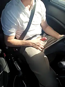 Alex piloto online show from April 27, 2026, 9:29 am