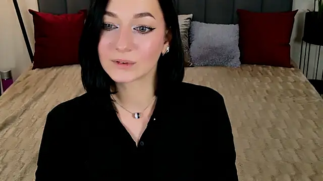 Snapshot of BaileeLynn chatting on July 8, 2026, 1:04 pm BaileeLynn online show from July 8, 2026, 1:04 pm