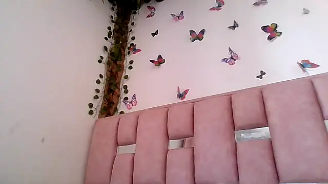 abby moss 2 online show from June 27, 2026, 7:19 pm