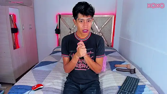 Jacovo2002 online show from October 16, 2025, 4:13 am