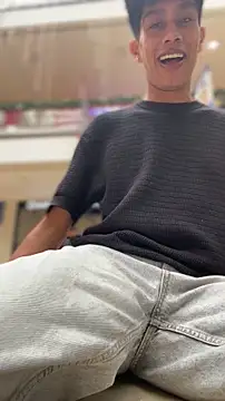 Jacovo2002 online show from November 14, 2025, 4:38 pm