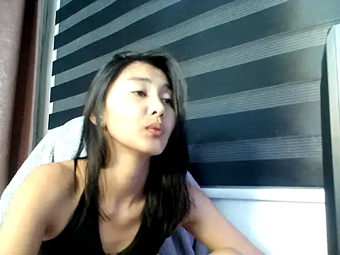 De amore online show from October 27, 2025, 1:48 pm