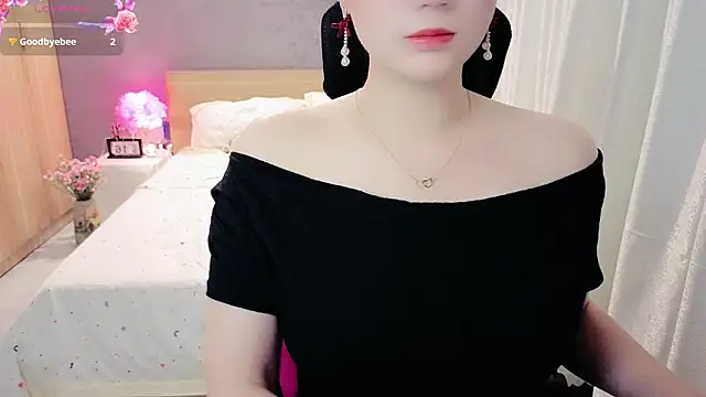 Xuka2594 online show from April 16, 2026, 6:47 am