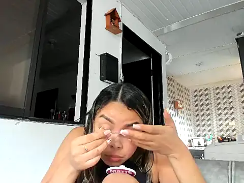 sarita-moree online show from April 15, 2026, 2:02 pm