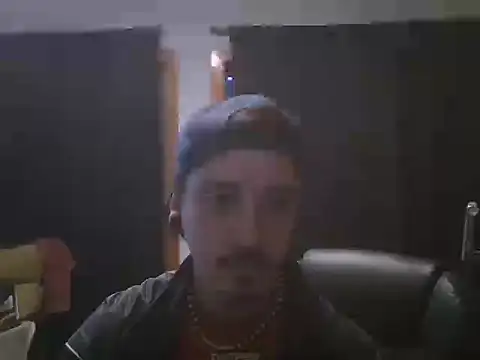 young-big-d online show from November 2, 2025, 2:36 am