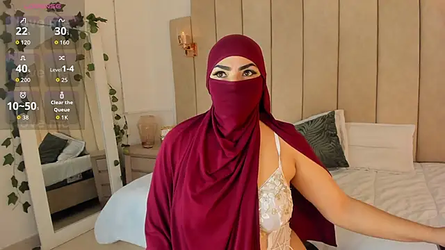  naylaa  online show from February 10, 2026, 2:59 am