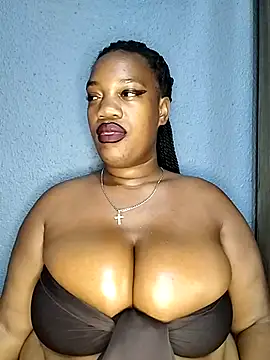 Snapshot of SweetBedroomEyez chatting on April 19, 2026, 8:33 pm SweetBedroomEyez online show from April 19, 2026, 8:33 pm