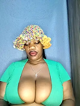 Snapshot of SweetBedroomEyez chatting on April 24, 2026, 1:52 am SweetBedroomEyez online show from April 24, 2026, 1:52 am