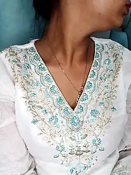 Marathi gavtami online show from February 13, 2026, 7:04 am