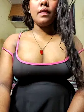 Snapshot of Lovely_Payal chatting on April 30, 2026, 5:47 am Lovely Payal online show from April 30, 2026, 5:47 am