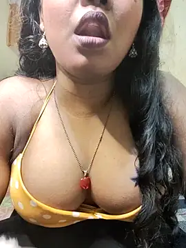 Snapshot of Lovely_Payal chatting on May 6, 2026, 6:08 am Lovely Payal online show from May 6, 2026, 6:08 am