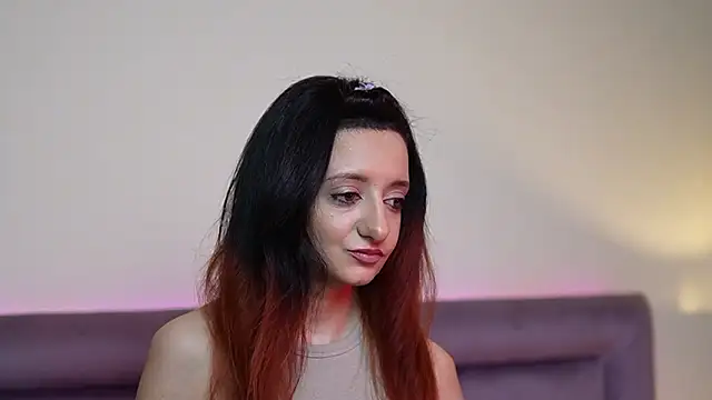 JoelleApril online show from February 10, 2026, 9:30 pm