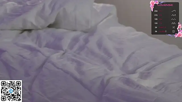 hotgirlfriend  online show from January 8, 2026, 1:57 pm