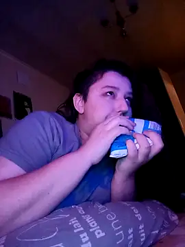 Terryfoks online show from October 26, 2025, 2:17 am