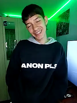 heyy noah11 online show from November 6, 2025, 12:55 am