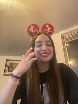 Leah moon1 online show from December 21, 2025, 3:57 am