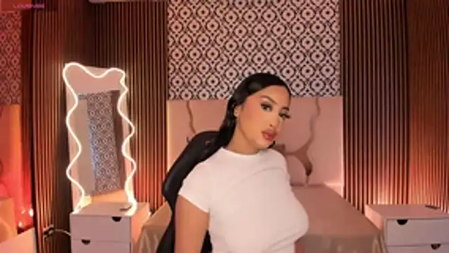 BEELLA TAY1 online show from March 31, 2026, 12:27 pm