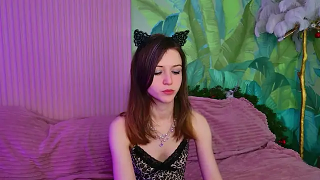 Snapshot of Kara_Kirby chatting on January 7, 2026, 5:54 am Kara Kirby online show from January 7, 2026, 5:54 am