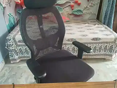 hii tanisha online show from March 17, 2026, 6:39 am