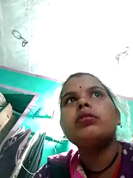 Monika cuty online show from October 16, 2025, 12:17 pm