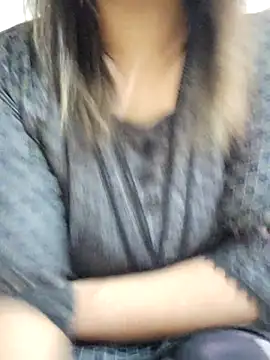 Tanha18 online show from November 25, 2025, 7:30 am