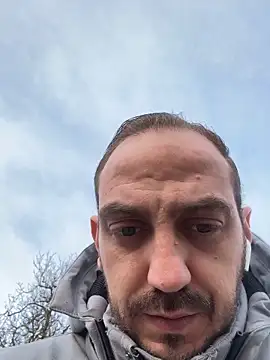 AlexGogo23 online show from February 8, 2026, 2:42 pm