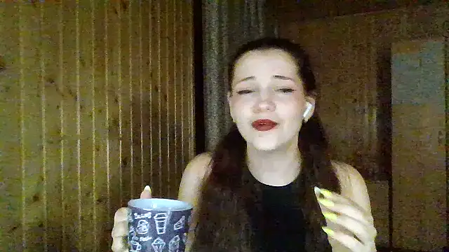 AmeliieLaFleur online show from March 24, 2026, 9:42 pm