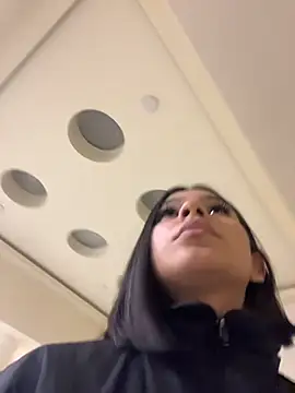 AlyssaRay online show from March 28, 2026, 11:43 am