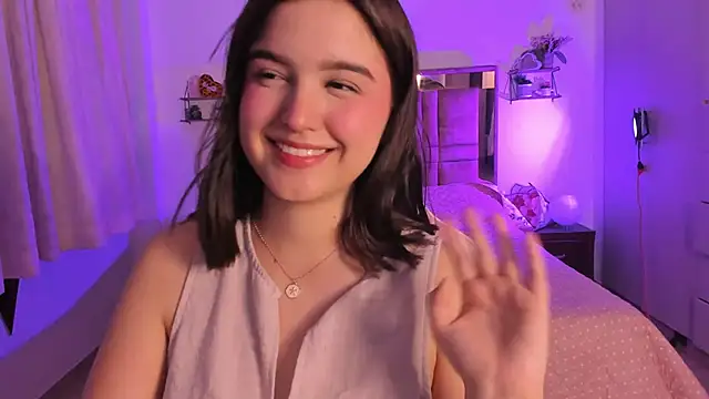 MIACUTEE  online show from February 28, 2026, 11:28 pm