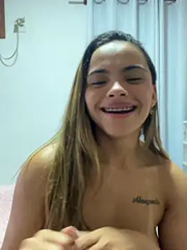 safadinhaquenteW online show from July 26, 2026, 4:03 pm