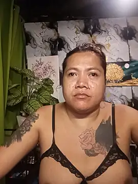 Snapshot of trishacummerts chatting on July 16, 2026, 7:31 pm trishacummerts online show from July 16, 2026, 7:31 pm
