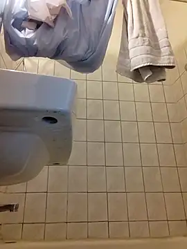 Snapshot of swipeswanger chatting on October 12, 2025, 7:07 am swipeswanger online show from October 12, 2025, 7:07 am