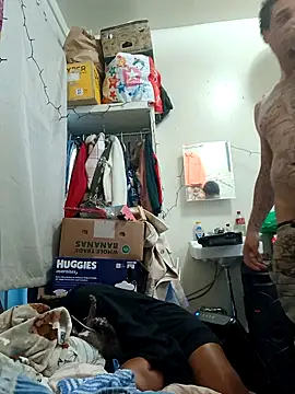 Snapshot of swipeswanger chatting on January 13, 2026, 12:49 am swipeswanger online show from January 13, 2026, 12:49 am