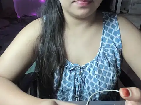 Divya68 online show from November 13, 2025, 5:01 pm