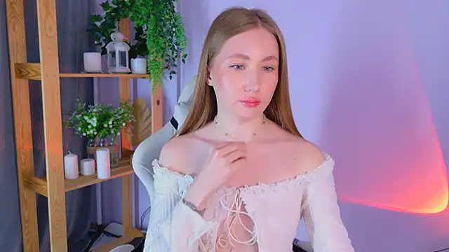 EllyColins online show from May 23, 2026, 3:01 am