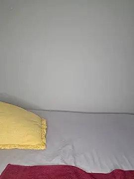 Snapshot of certifiedhottie2025 chatting on March 11, 2026, 9:59 am certifiedhottie2025 online show from March 11, 2026, 9:59 am