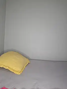 Snapshot of certifiedhottie2025 chatting on March 25, 2026, 6:08 am certifiedhottie2025 online show from March 25, 2026, 6:08 am