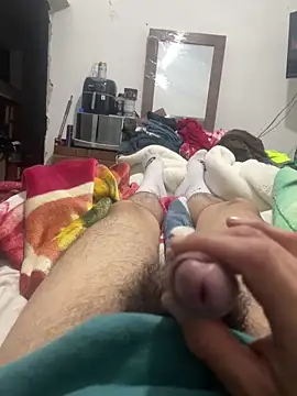 KingFlores online show from February 7, 2026, 5:11 am