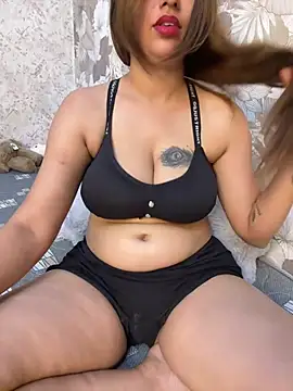 Snapshot of neelam_singh0 chatting on May 3, 2026, 6:03 pm neelam singh0 online show from May 3, 2026, 6:03 pm