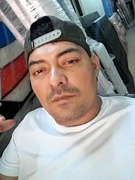 sexyandres 23 online show from November 24, 2025, 6:51 pm