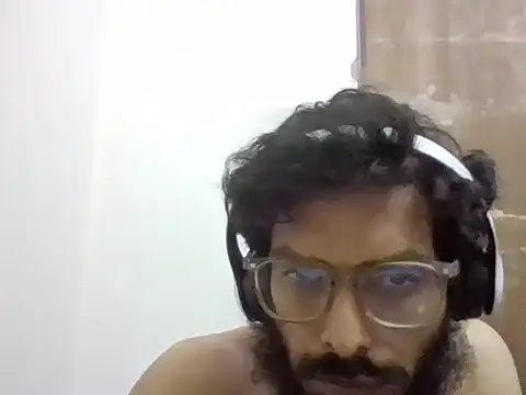 Memonsait1 online show from April 1, 2026, 7:22 pm