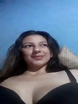 Naomy-daviis online show from October 21, 2025, 3:51 am