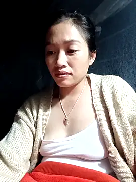 -Paige- online show from November 13, 2025, 12:48 pm