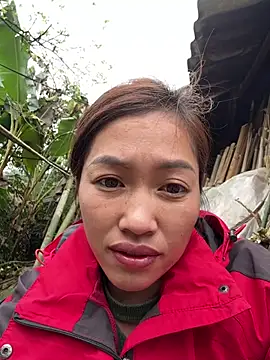 Snapshot of -Paige- chatting on February 9, 2026, 8:07 am -Paige- online show from February 9, 2026, 8:07 am