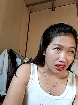 Snapshot of -Paige- chatting on March 3, 2026, 2:28 am -Paige- online show from March 3, 2026, 2:28 am