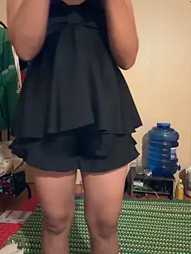 Snapshot of -Paige- chatting on March 8, 2026, 2:10 pm -Paige- online show from March 8, 2026, 2:10 pm