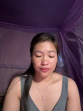 Snapshot of -Paige- chatting on March 24, 2026, 3:00 am -Paige- online show from March 24, 2026, 3:00 am